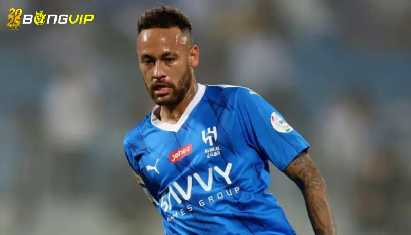 Neymar chấm dứt tin đồn tái hợp Messi, Suarez Phản ứng từ người hâm mộ và giới truyền thông